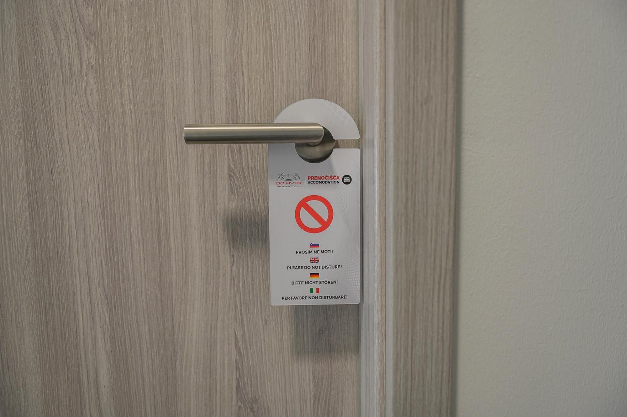 Do Avta Rooms Ljubljana Buitenkant foto