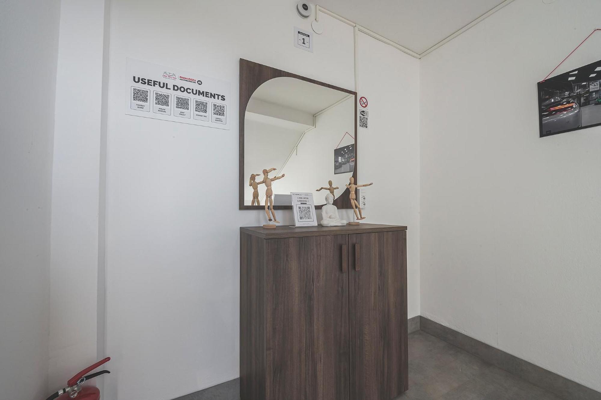 Do Avta Rooms Ljubljana Buitenkant foto